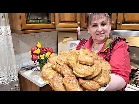 Видео: Беру картошку, фарш и творог! Как вкусно! Готовлю на завтрак или ужин. Драники (деруны).