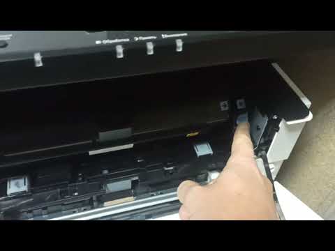 Видео: kyocera m2040 / replacement toner and opc / как достать барабан и тонер