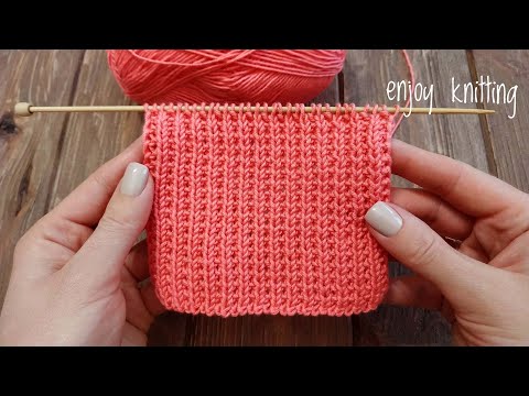 Видео: ПРОСТОЙ узор спицами для начинающих / Broken rib stitch knitting pattern