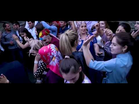 Видео: ЦАХУРЫ ходят за невестой в 21 веке, традиции высоко в горах . Мишлеш свадьба. Цахуры