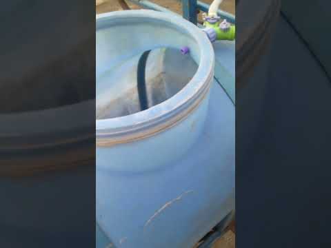 Видео: оприскувач на мотоблок із змішувачем ядів повний огляд