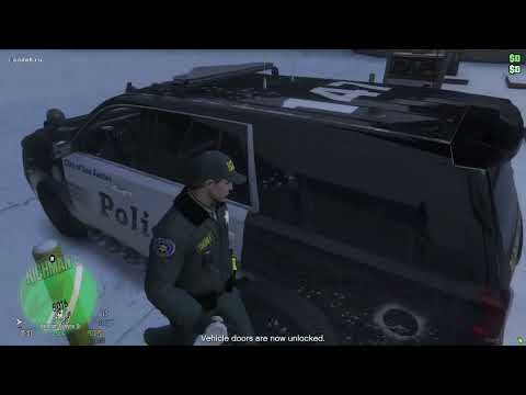 Видео: GTA RP | ПОЛИЦИЯ - разминка кадета и неуловимый БОМЖ - чуть не впарили лотерейный билет