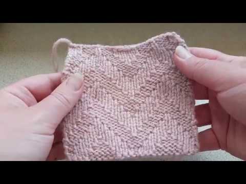Видео: Вязание спицами. Простой красивый двухсторонний узор "зиг-заг".knitting. beautiful two sided pattern