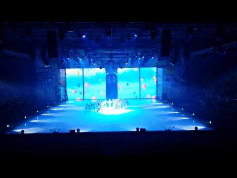 Видео: Ледовое шоу "Волшебник страны ОЗ" финальная песня