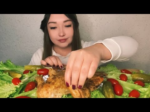 Видео: МУКБАНГ курица запечённая 🍗