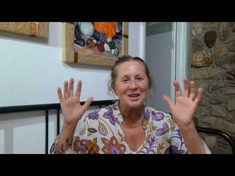 Видео: Кузнец ставит  балкончики/ Отакуют крысы и дикие кабаны. 