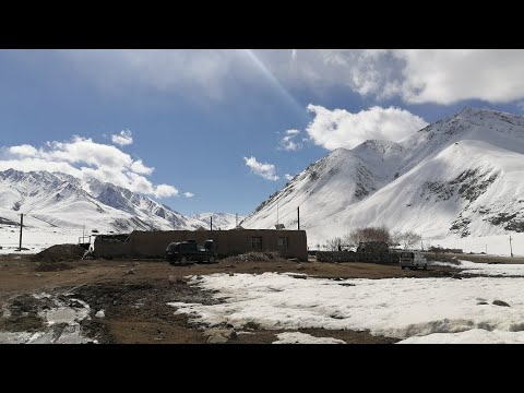 Видео: жизнь в суровых горах Памира