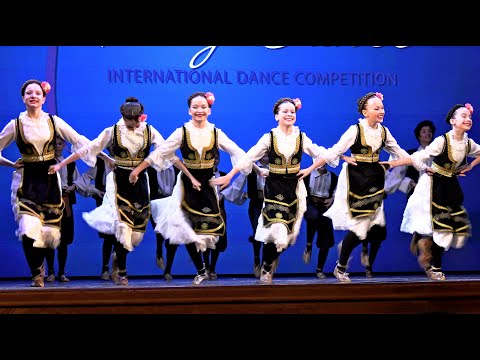 Видео: Ансамбль "Невские зори". "Феерия танца" 10.11.2023г. 5708