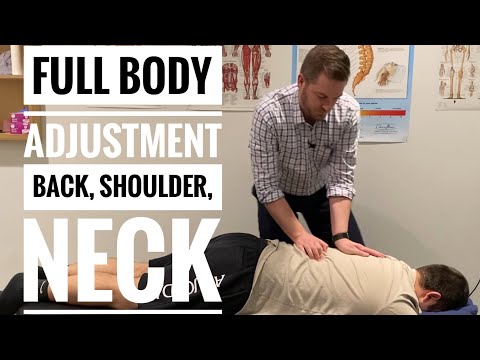 Видео: Коррекция боли в области шеи, плеч и спины — мануальный терапевт в Портленде Крис Купер