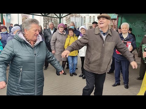 Видео: Частушки (сборник) - сквер Гармонистов г. Орёл 17.10.2021