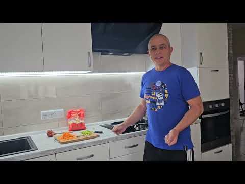 Видео: Простой 🍜 без мяса.