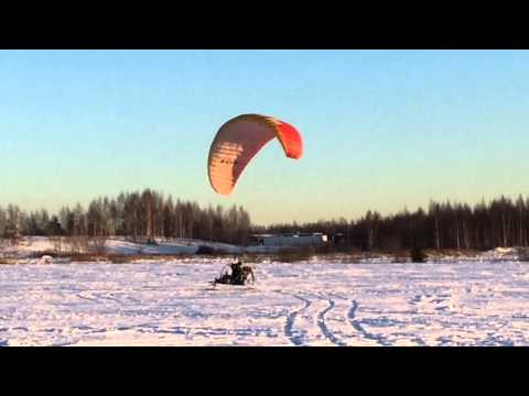 Видео: Мастер паратрайка. Винговер развлекается.