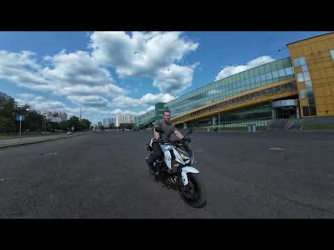 Видео: Второй МЕСЯЦ на Kawasaki Z800 ! ПЕРВЫЙ СЕЗОН ! Учимся делать развороты с минимальным РАДИУСОМ !