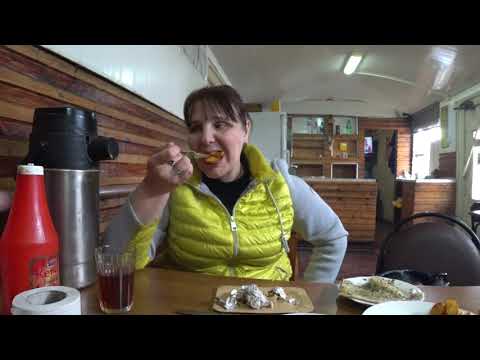 Видео: Придорожное кафе с советской атмосферой...