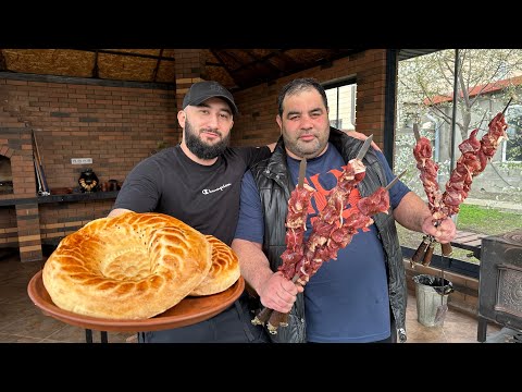 Видео: Вот так маринуют шашлык в Узбекистане ! Мне понравилось