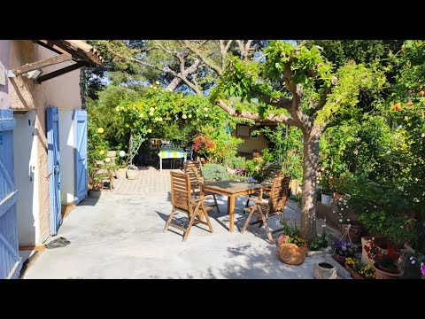 Видео: 1МАЯ 2022 БОЛЬШОЙ РУМ-ТУР по саду-огороду ПровансАллочки/КУРОЧКИ тоже попали в кадр!