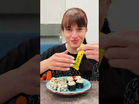 Видео: МУКБАНГ СУП С ИНДЕЙКОЙ/ РОЛЛЫ С КРЕВЕТКАМИ #eating #asmr #breakfast #mukbang #food