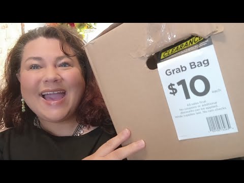 Видео: 2 коробки Michaels Grab Bag по 10 долларов каждая. Стоило ли оно того?