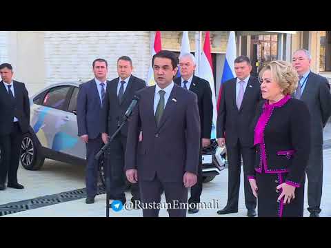 Видео: Рустами Эмомалӣ дар бораи забони русӣ чӣ гуфт? 