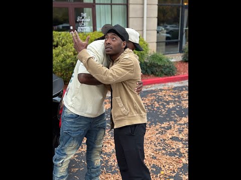 Видео: Когда двоюродный брат Ди, Рим, возвращается в Атланту!