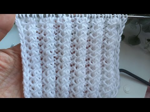 Видео: ОДИН из ЛЮБИМЫХ узоров спицами. Узор для новичков.