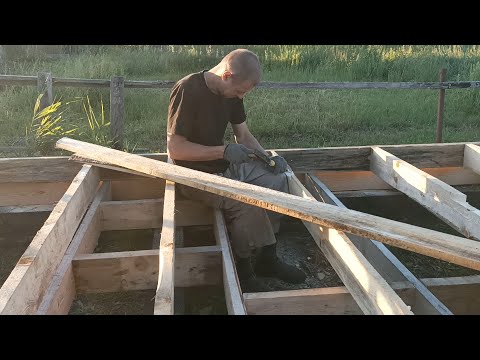 Видео: 9 серия. Дачные будни.