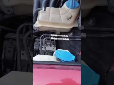 Видео: Что делать если не заводится Audi A4... Или плохо заводится... После длительной стоянки..На холодную