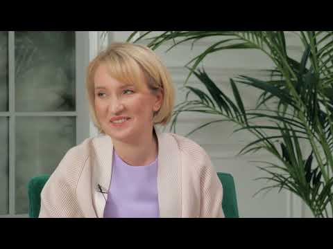 Видео: Интервью с онкопациентом, Дарьей Барулиной (рак молочной железы)
