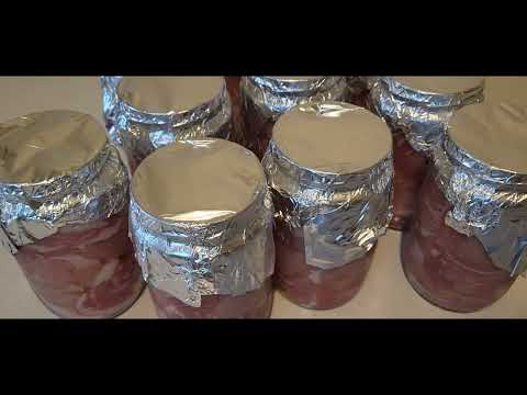 Видео: Домашняя тушёнка из свинины в духовке.  Такую в магазине не купишь.