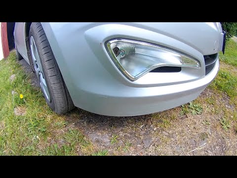 Видео: Замена лампы ходовых огней HYUNDAI SOLARIS.