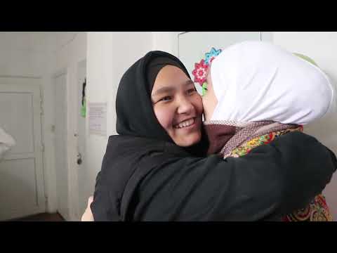 Видео: Аксы району.Кош-Дөбө.Чие айылы.Салиханы төрөт үйүнөн чыгаруу.Токтобаетердин үй бүлөсү.28.02.2025.