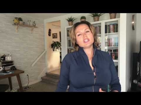 Видео: Головокружение. Как улучшить вестибулярный аппарат. Минимизирует риски падений!