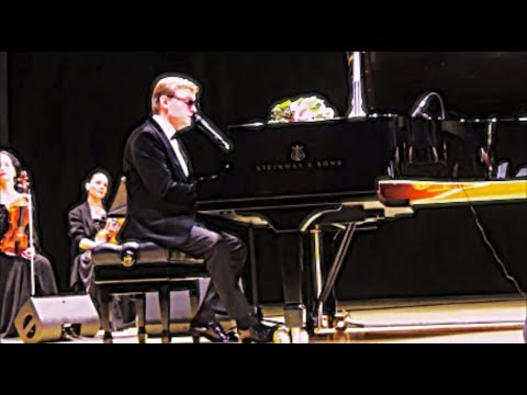 Видео: На "бис" Олег Аккуратов 01.03.2025г., концерт в "Зарядье." "Дорогой длинною" #OlegAkkuratov