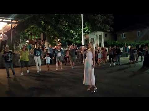 Видео: Китка Странджански песни - Ирена Станкова