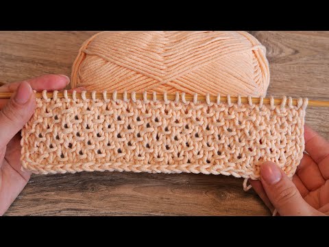 Видео: Узор из петель Бриошь спицами 🌼 Knitting pattern of brioche stitches