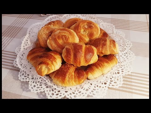 Видео: Круассаны,сахарные булочки!