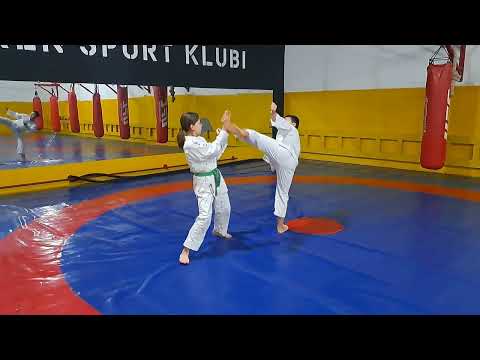 Видео: Нарабатываем точность удара 