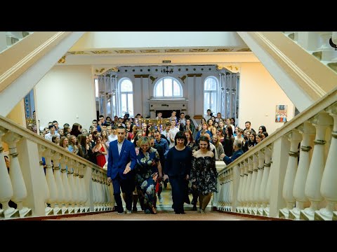 Видео: У Лебединському медколеджі відбувся студентський бал