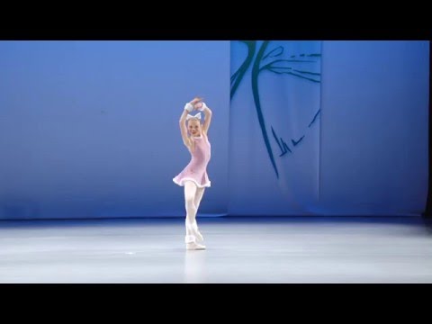 Видео: Кошка