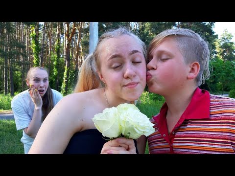 Видео: ПЕРВОЕ СВИДАНИЕ МЛАДШЕГО БРАТА!!!