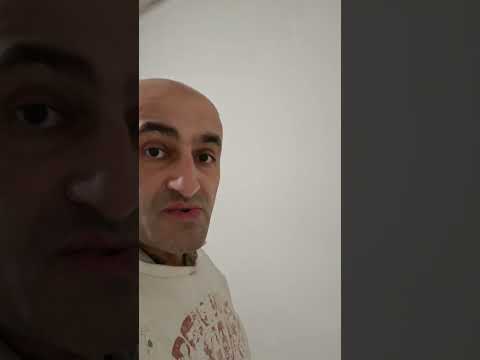 Видео: Цементную штукатурку поверх гипсовой лучше не делать. 