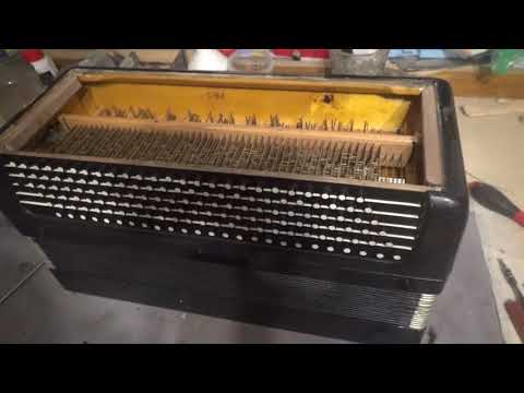 Видео: Баян тульский цельнопланочный , ремонт оживление!