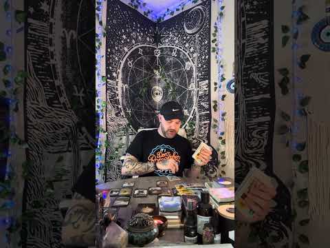 Видео: #Козерог | НИКТО НЕ ВЛЮБЛЯЕТСЯ БЫСТРЕЕ, ЧЕМ ЧЕЛОВЕК, КОТОРОМУ НУЖНО МЕСТО ДЛЯ ОСТАНОВКИ!