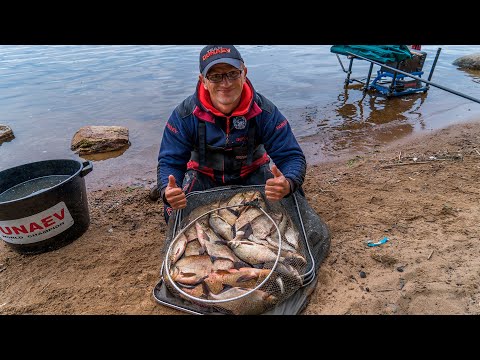 Видео: Ловля леща на озере. Как наловить леща на озере. Рыбалка 2020