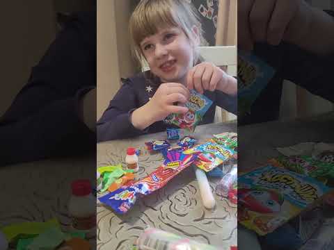 Видео: Распаковка сладкого бокса, часть4