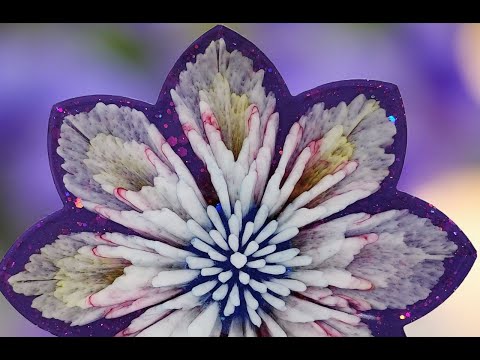 Видео: Красивый 3D-эффект с использованием LRTT!! #эпоксиднаясмола #искусствоизсмолы #сделайсам