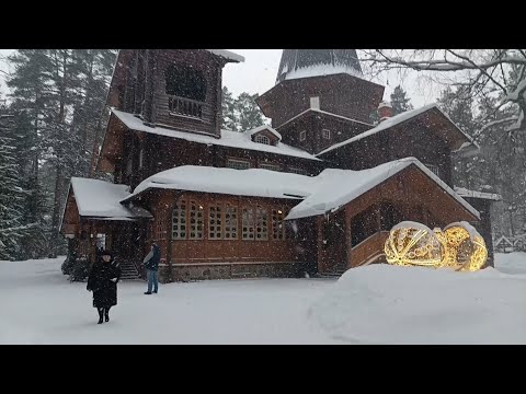 Видео: "Жизнь на пенсии"...Ездили в храм за святой водой..