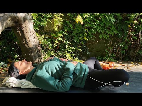 Видео: ЙОГА РЕЛАКС 🕯️ | МЯГКАЯ ЙОГА перед СНОМ для НАЧИНАЮЩИХ