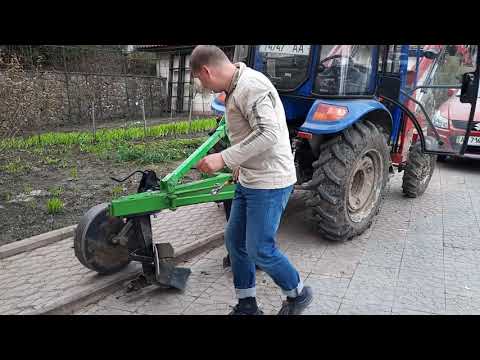 Видео: Как правильно отрегулировать двухкорпусный плуг к минитрактору