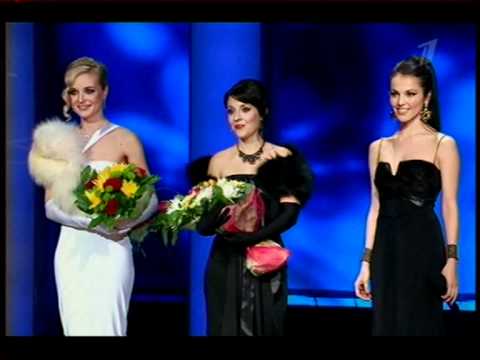 Видео: Полина Гагарина "Дуэт кошек"